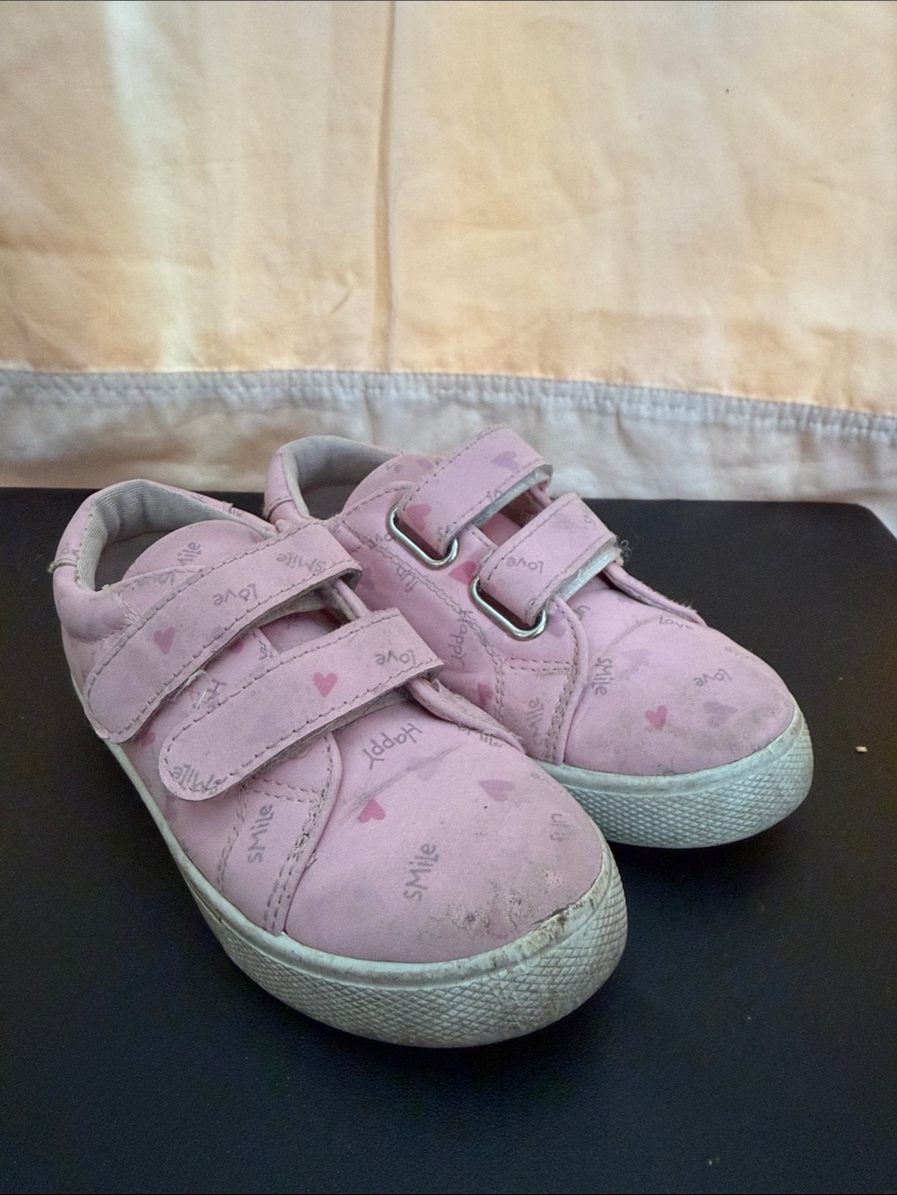 Girls Pink Velcro Heart-Print Sneakers